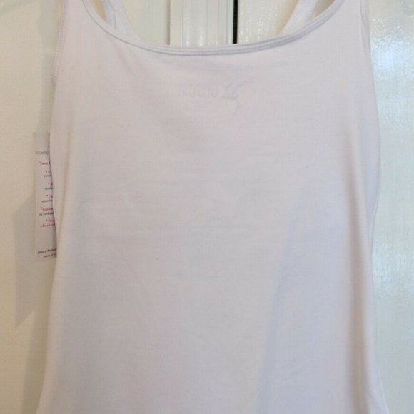 Mastectomy Camisole with Integrated Prosthetics, Small w B Cup, New, White, NWT - Picture 5 of 7